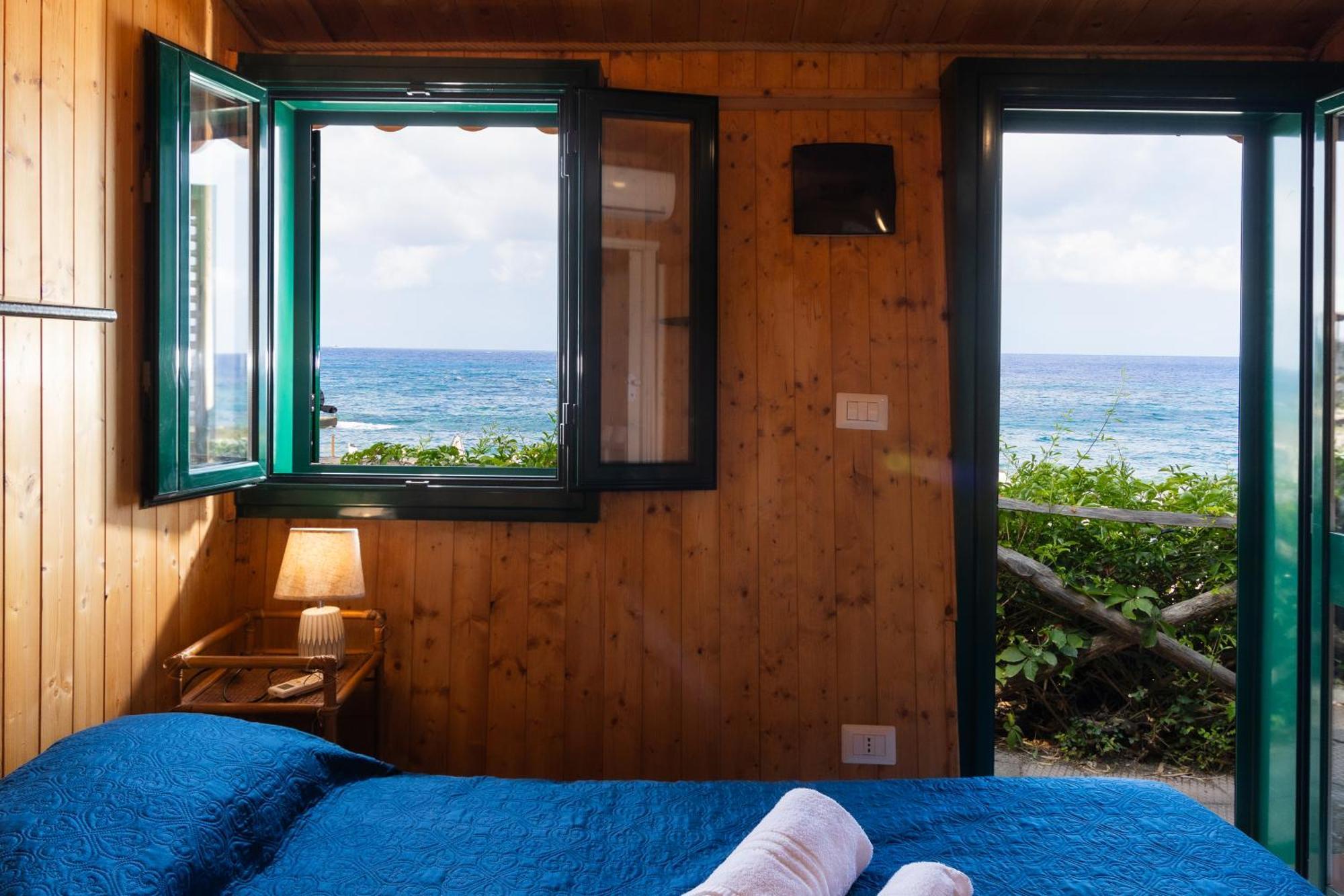Riva Smeralda Camping Lodge Milazzo Extérieur photo