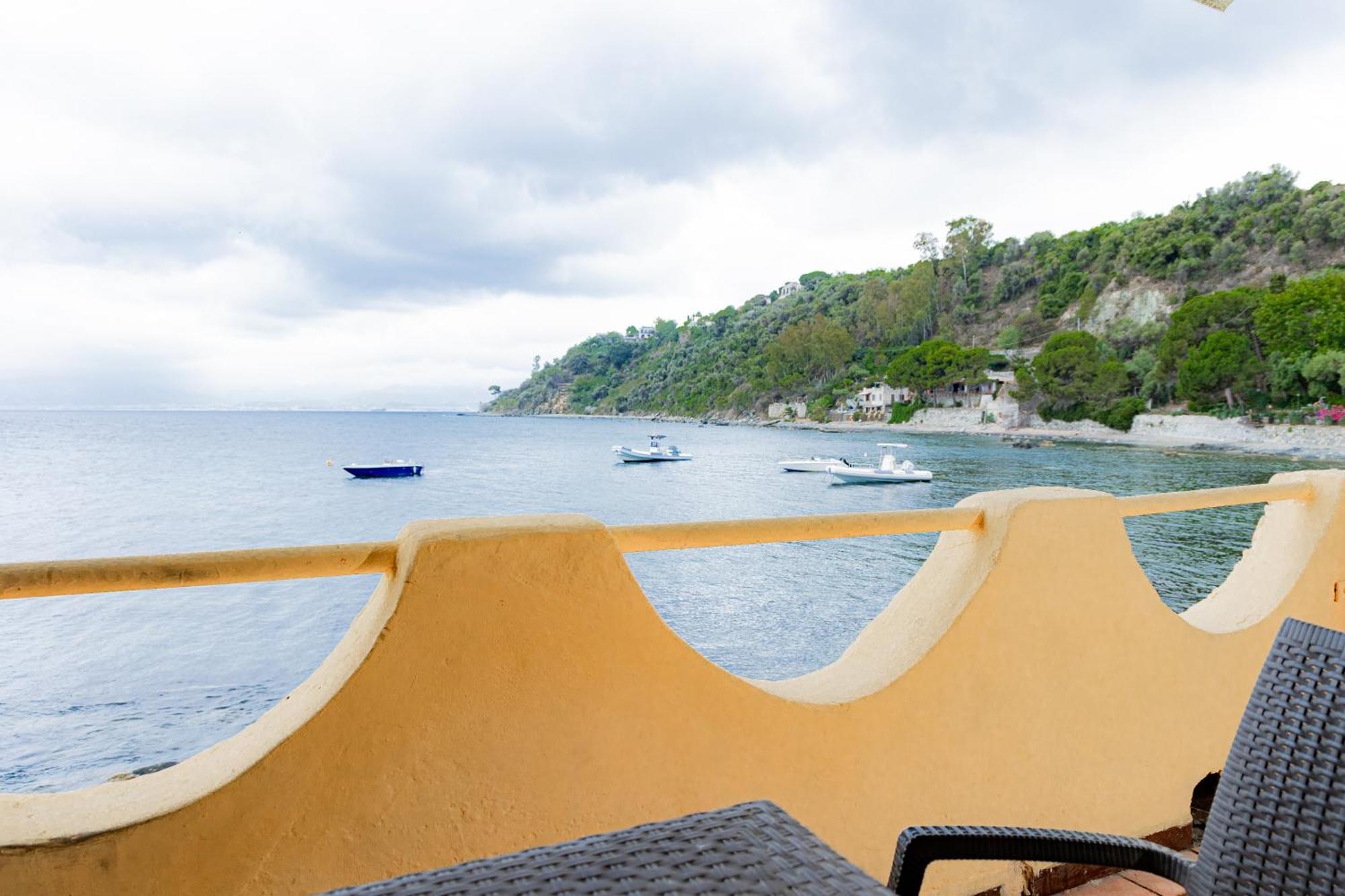 Riva Smeralda Camping Lodge Milazzo Extérieur photo